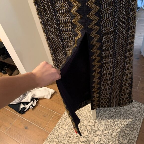 Gorgeous floor length Tory Burch gown - Picture 6 of 7